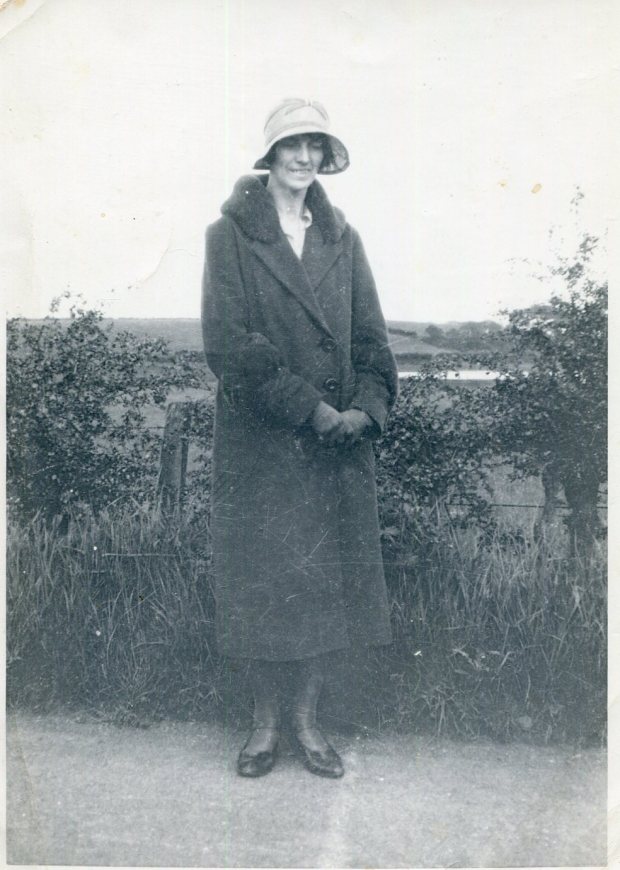 This image has an empty alt attribute; its file name is annie-winifred-mcmullan-possibley-1924.jpg